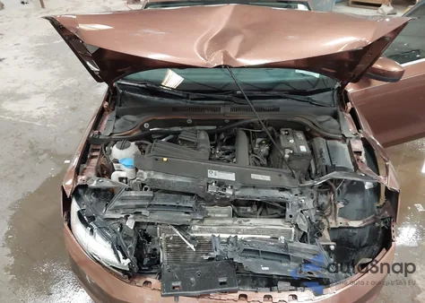 2017 Volkswagen Jetta 1.4T S z USA, uszkodzony, nr VIN 3VW2B7AJ3HM373753